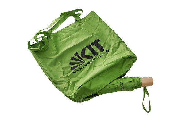 KIT Sustainable Pocket Umbrella and Shopper